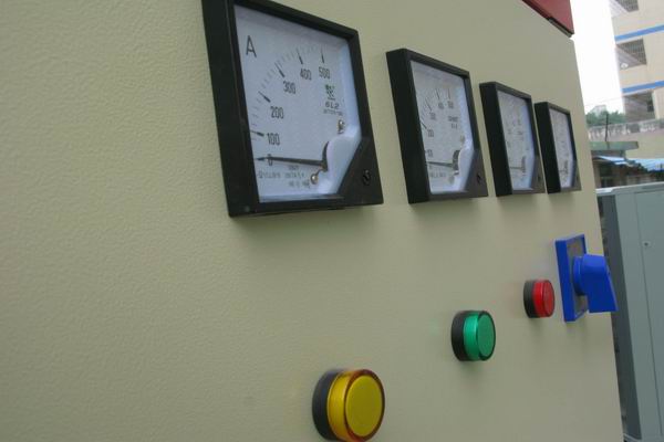 保靖配电柜-3683讲讲配电柜注意事项